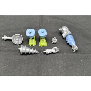 TMNT MOTU Turtles of Grayskull Build-A-Figure Metal-Boto Left arm & Feet parts